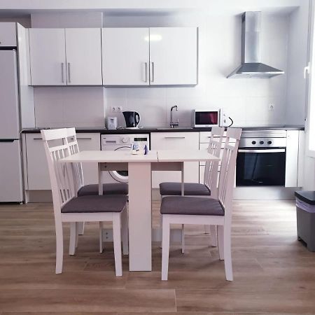 Premier Apartments Valencia Bagian luar foto
