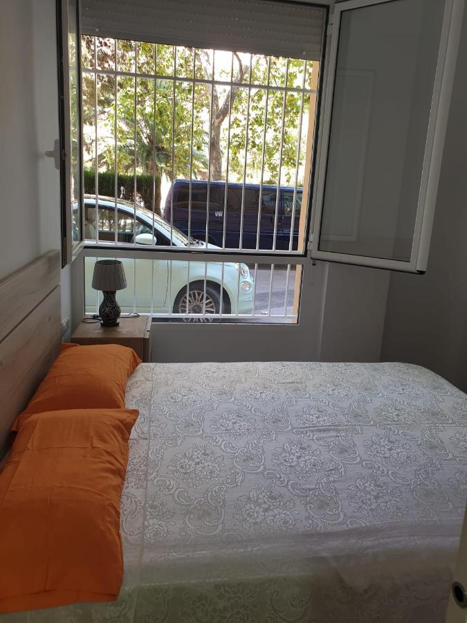 Premier Apartments Valencia Bagian luar foto