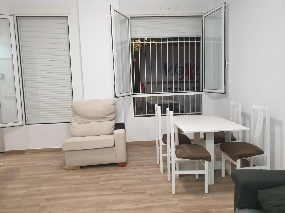 Premier Apartments Valencia Bagian luar foto