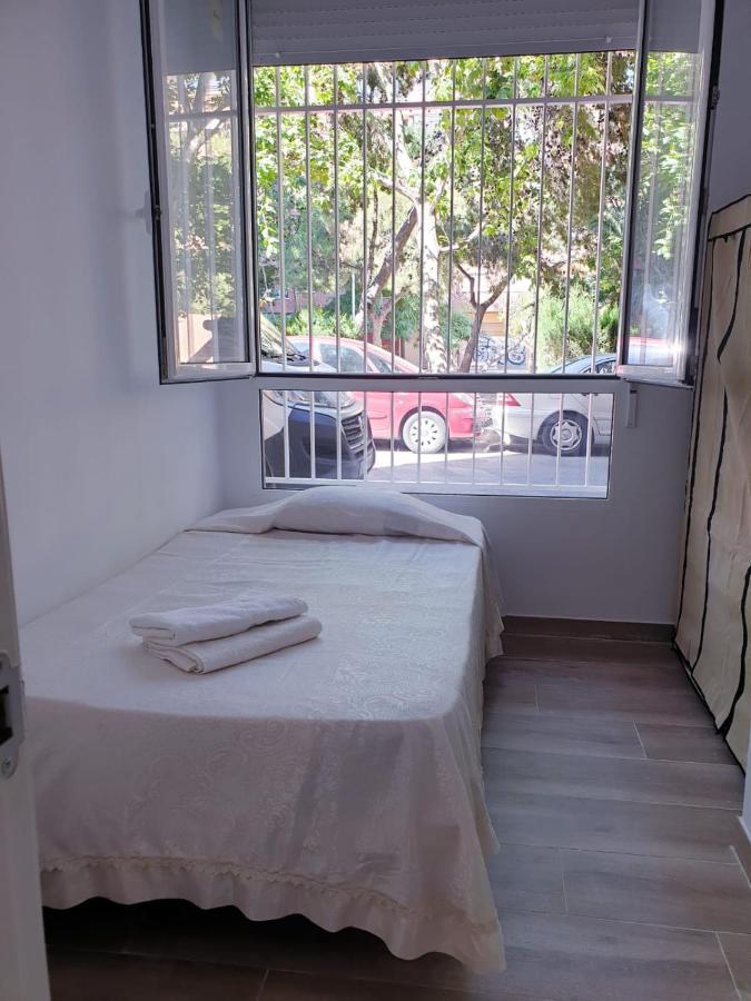 Premier Apartments Valencia Bagian luar foto